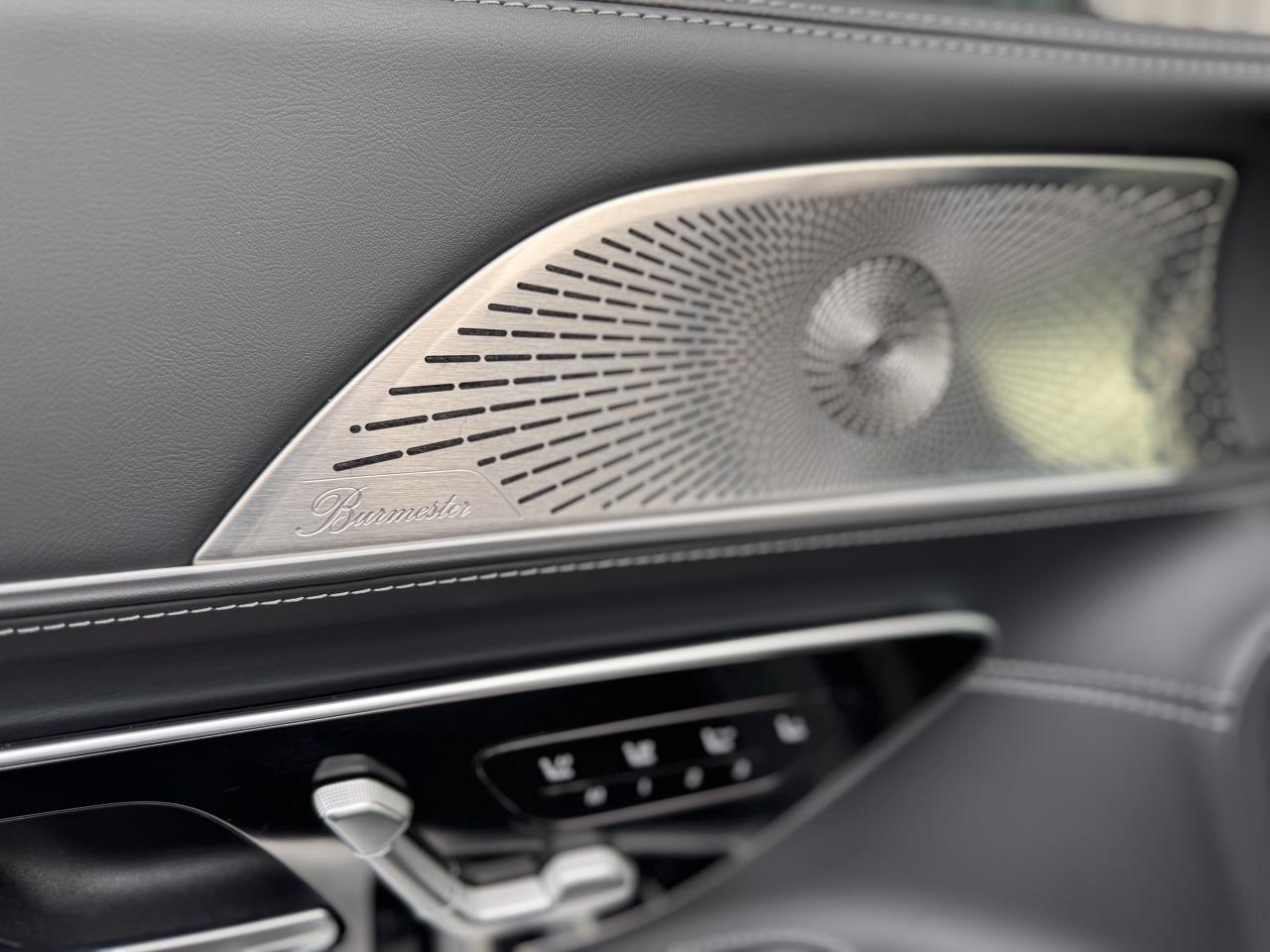 2022 Mercedes-Benz SL63 AMG ROADSTER Photo