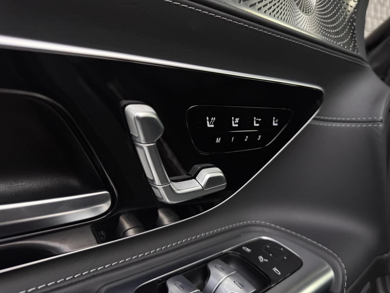 2022 Mercedes-Benz SL63 AMG ROADSTER Photo