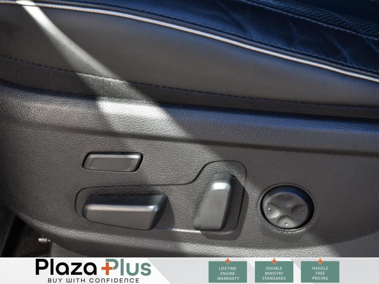 2022 Hyundai PALISADE Ultimate Calligraphy 7 Passenger   Heads Up Displa Photo