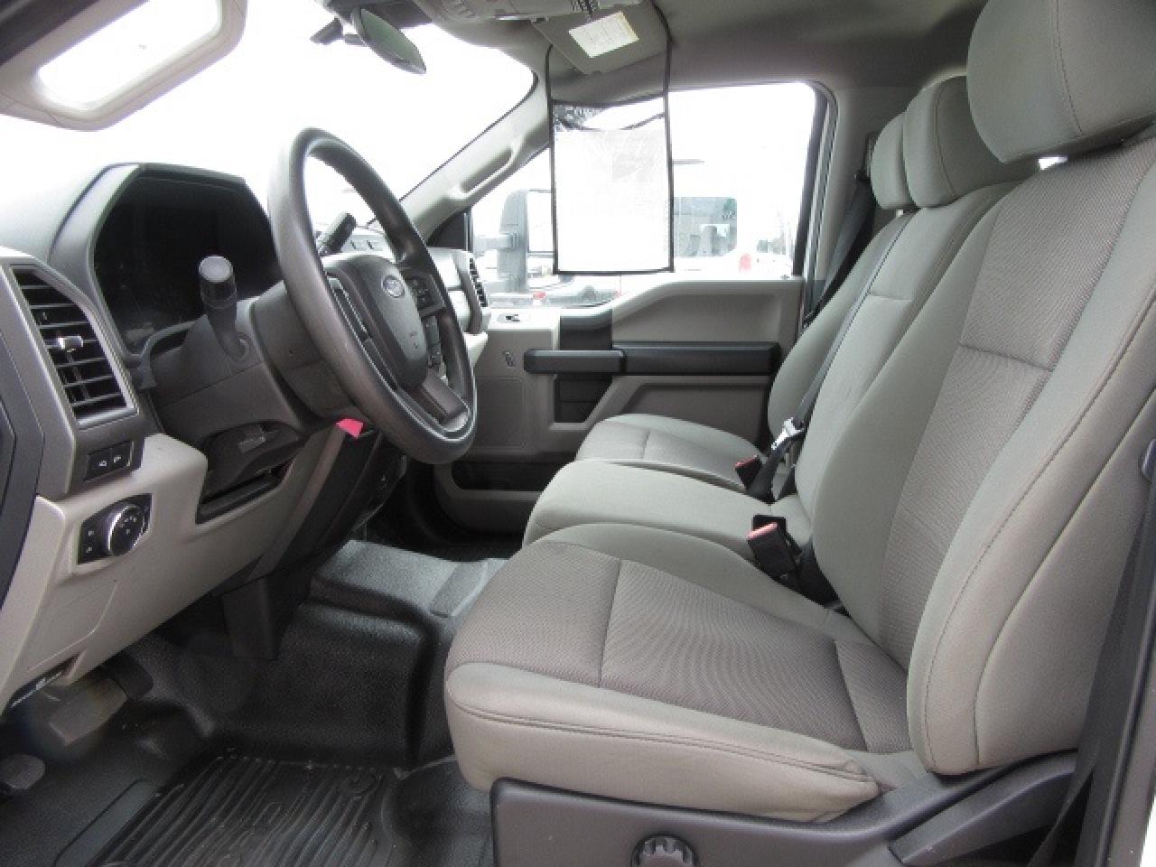 2021 Ford F-550 DIESEL 4X4 CREW CAB NEW SERVICE BODY & CRANE Photo