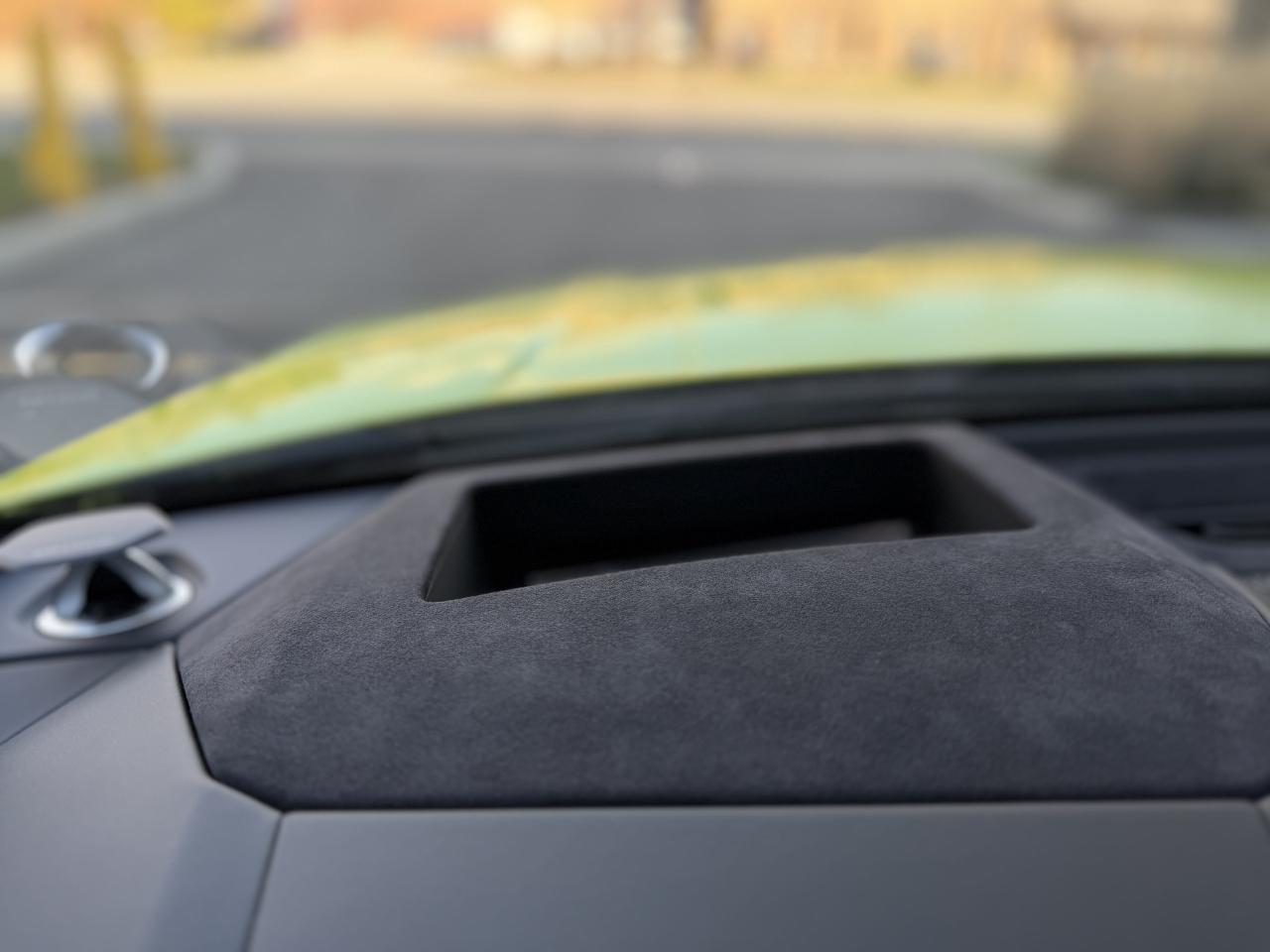 2022 Lamborghini Urus URUS Photo