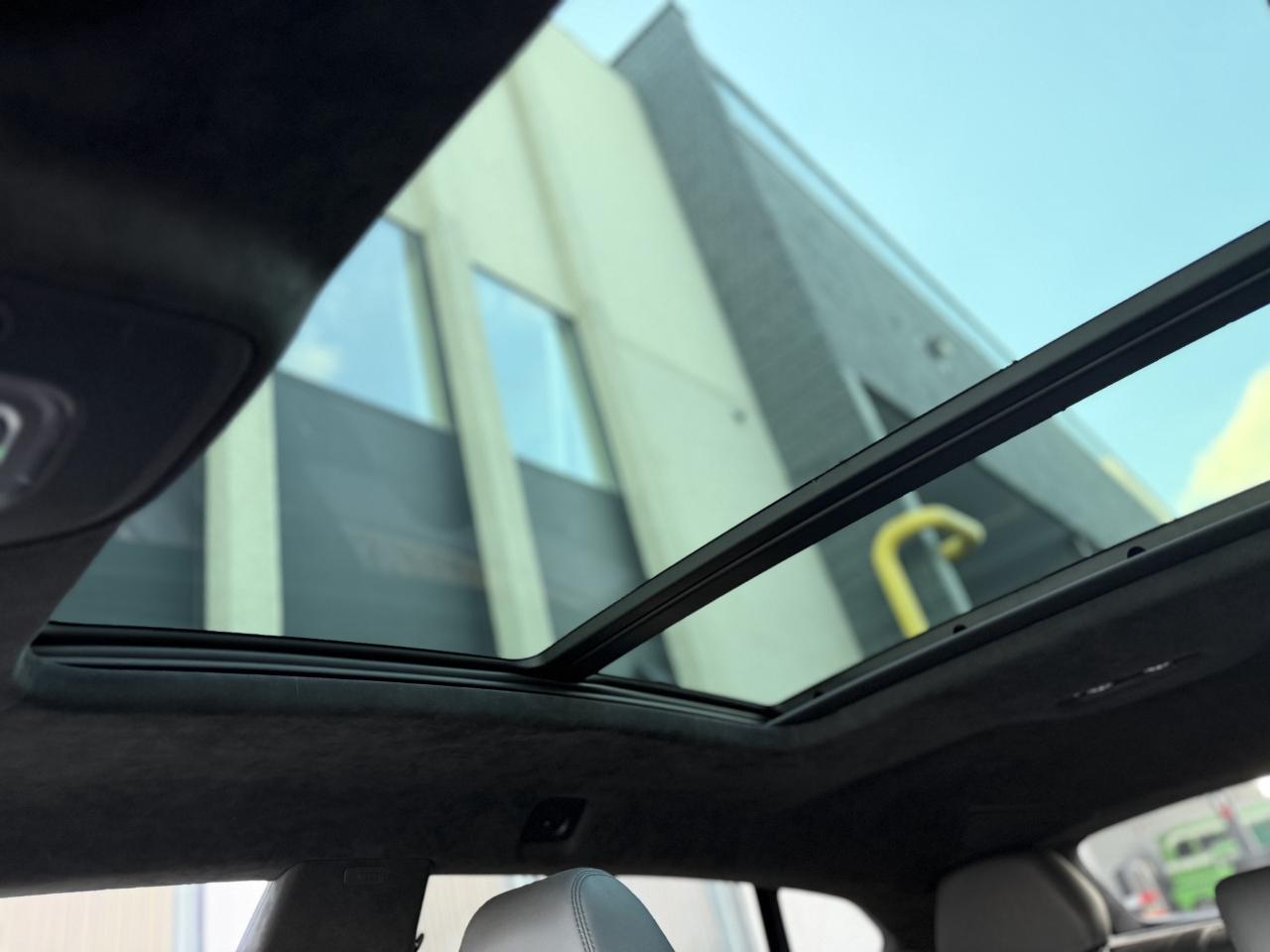 2022 Lamborghini Urus URUS Photo