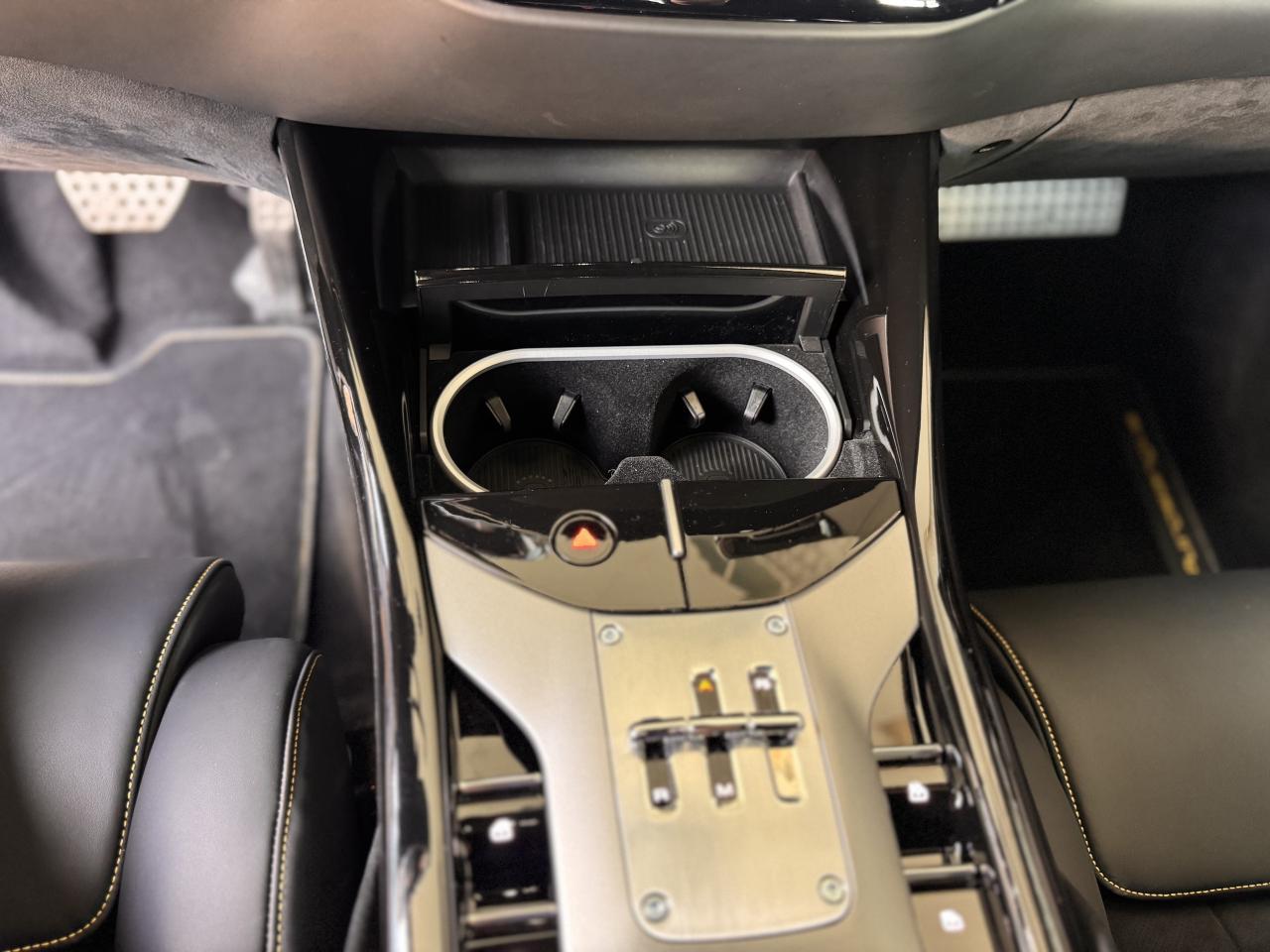 2024 Ferrari Purosangue AWD FERRARI Photo