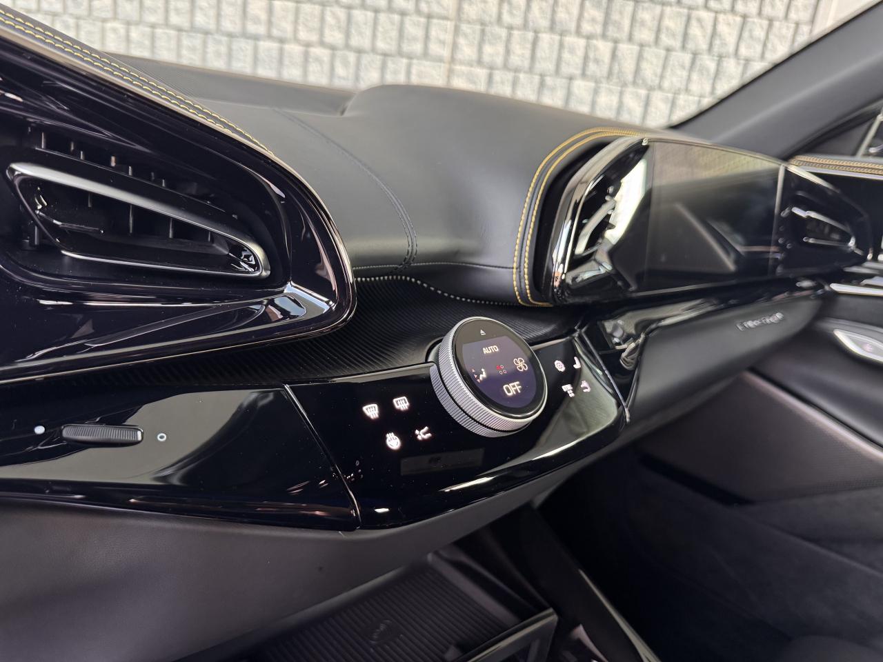 2024 Ferrari Purosangue AWD FERRARI Photo