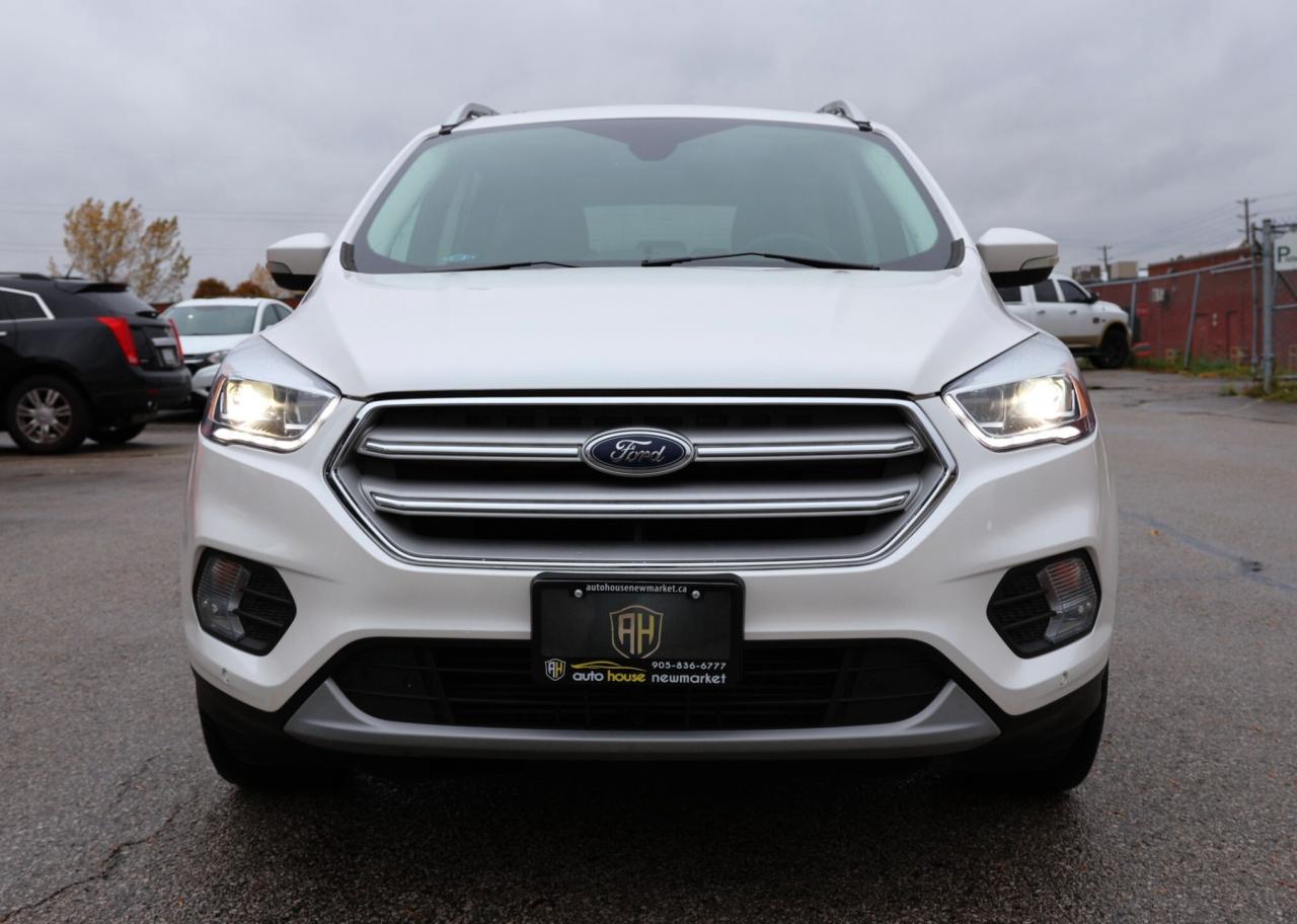 2018 Ford Escape TITANIUM-AWD/NAV/LEATHER/PANOROOF/B CAM/KEYLESS/R Photo