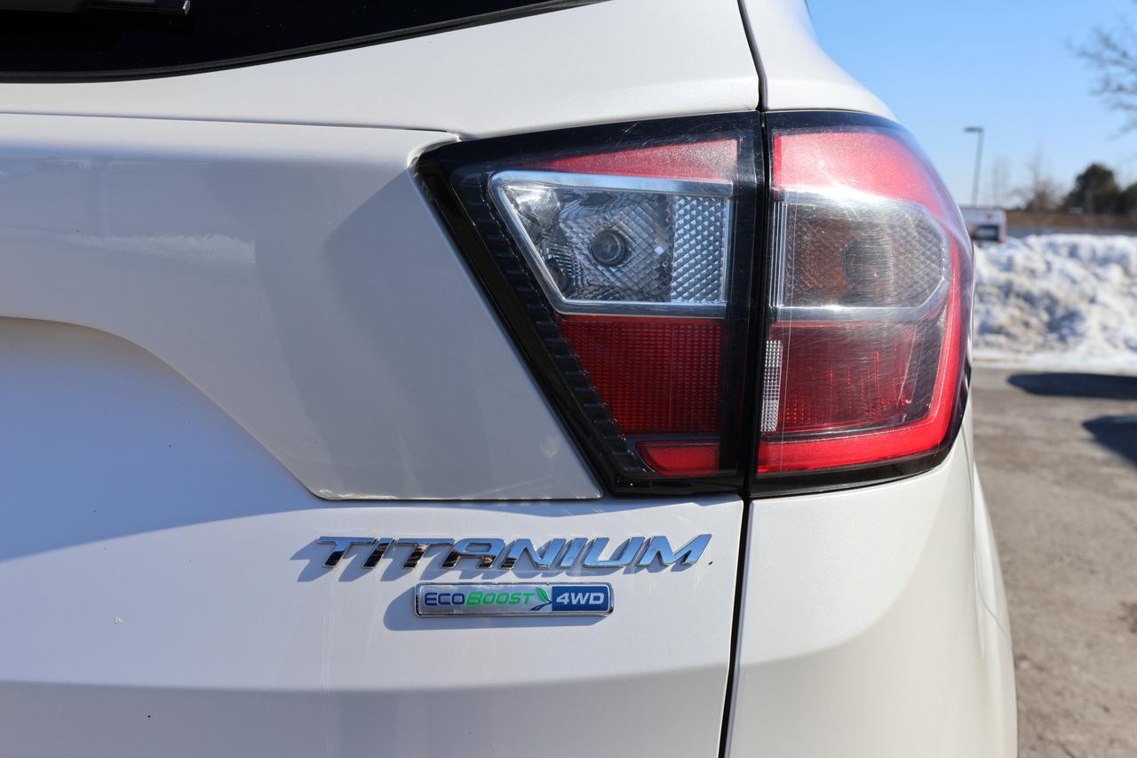 2018 Ford Escape TITANIUM-AWD-R STARTER/NAV/LEATHER/PANOROOF/BCAM/K Photo