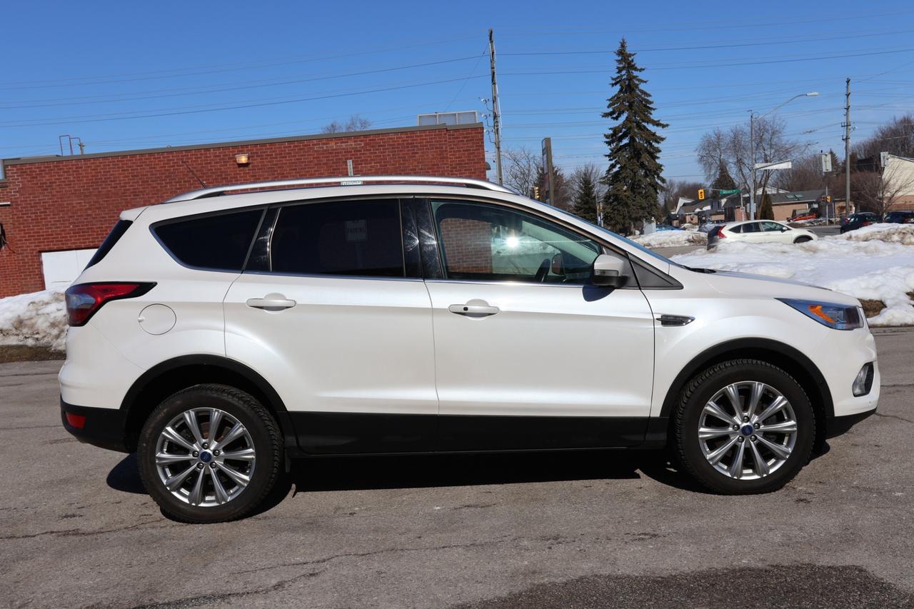 2018 Ford Escape TITANIUM-AWD-R STARTER/NAV/LEATHER/PANOROOF/BCAM/K Photo