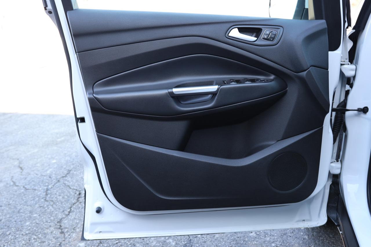 2018 Ford Escape TITANIUM-AWD-R STARTER/NAV/LEATHER/PANOROOF/BCAM/K Photo