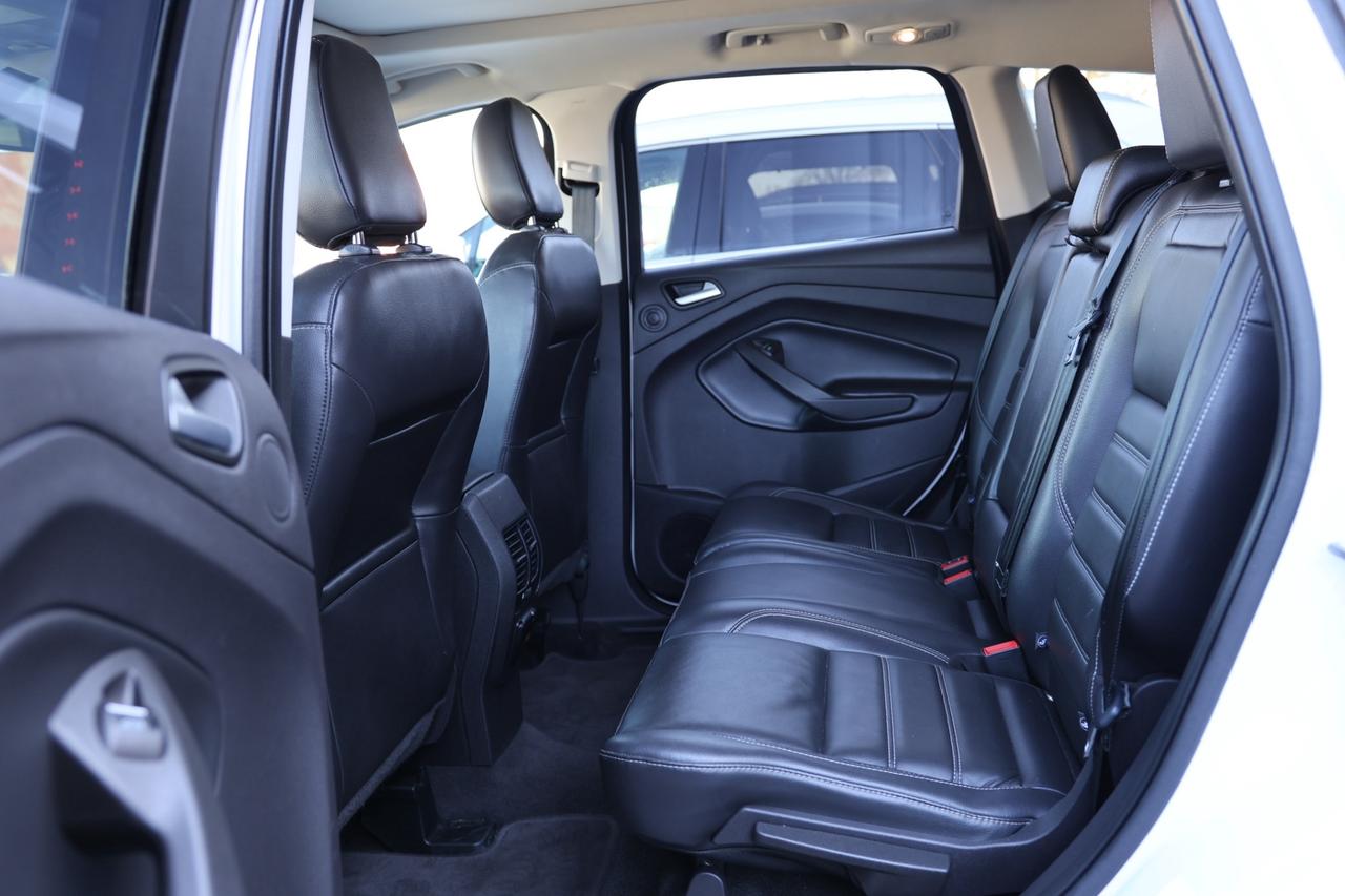 2018 Ford Escape TITANIUM-AWD-R STARTER/NAV/LEATHER/PANOROOF/BCAM/K Photo