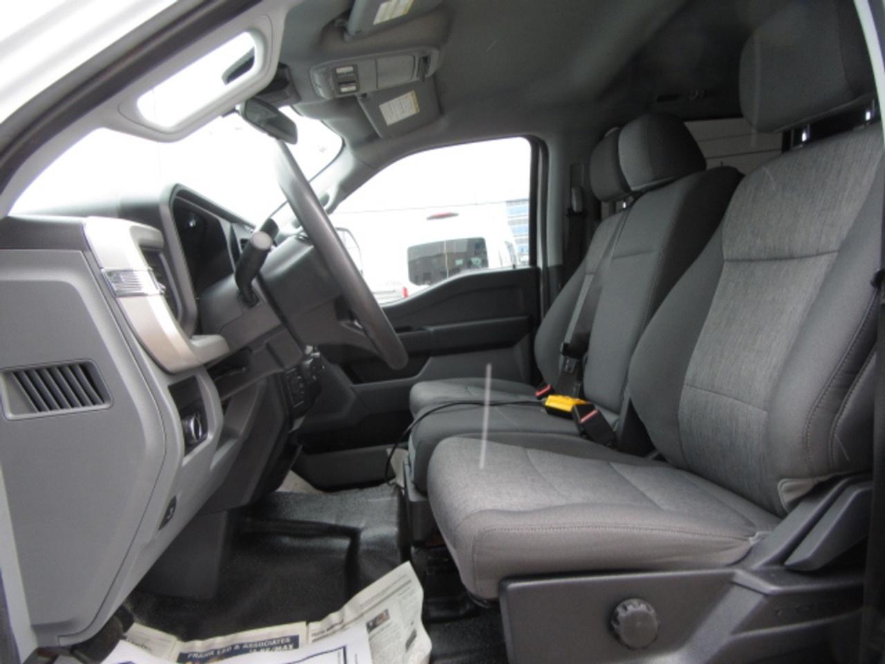 2023 Ford Super Duty F-550 CREW CAB 4X4 DIESEL WITH 12FT STEEL DUMP BOX Photo