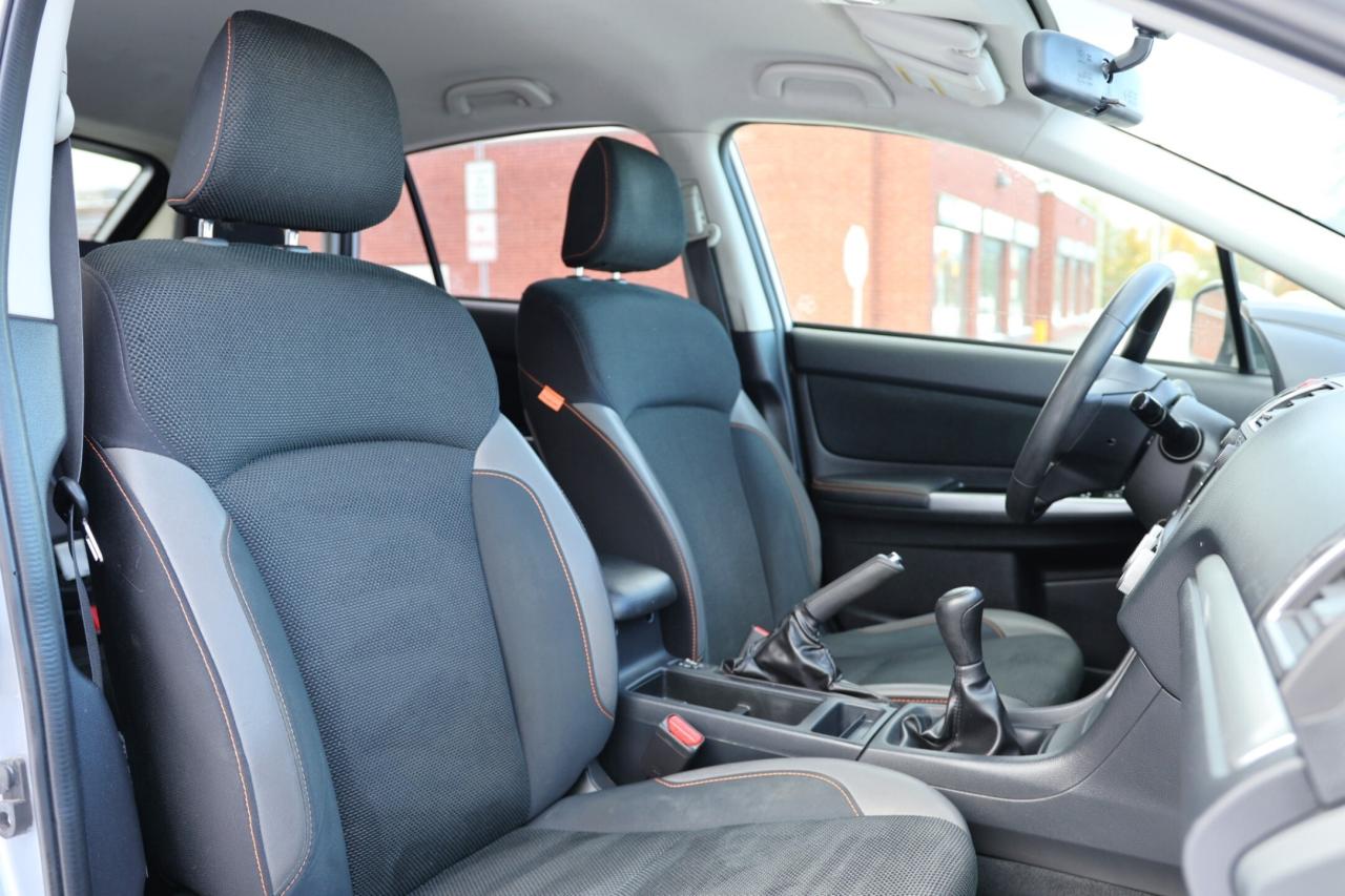 2016 Subaru Crosstrek TOURING-5S MAN/BACK UP CAM/BLUETOOTH/H SEATS/AUTO Photo