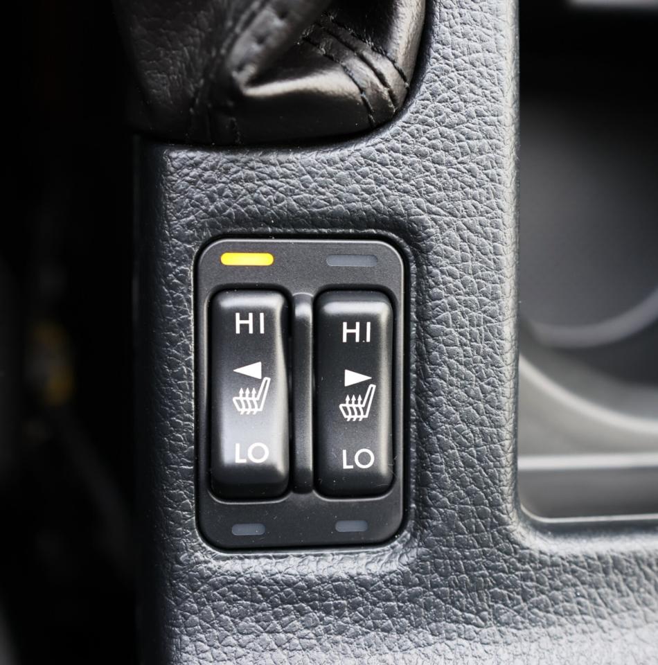 2016 Subaru Crosstrek TOURING-5S MAN/BACK UP CAM/BLUETOOTH/H SEATS/AUTO Photo