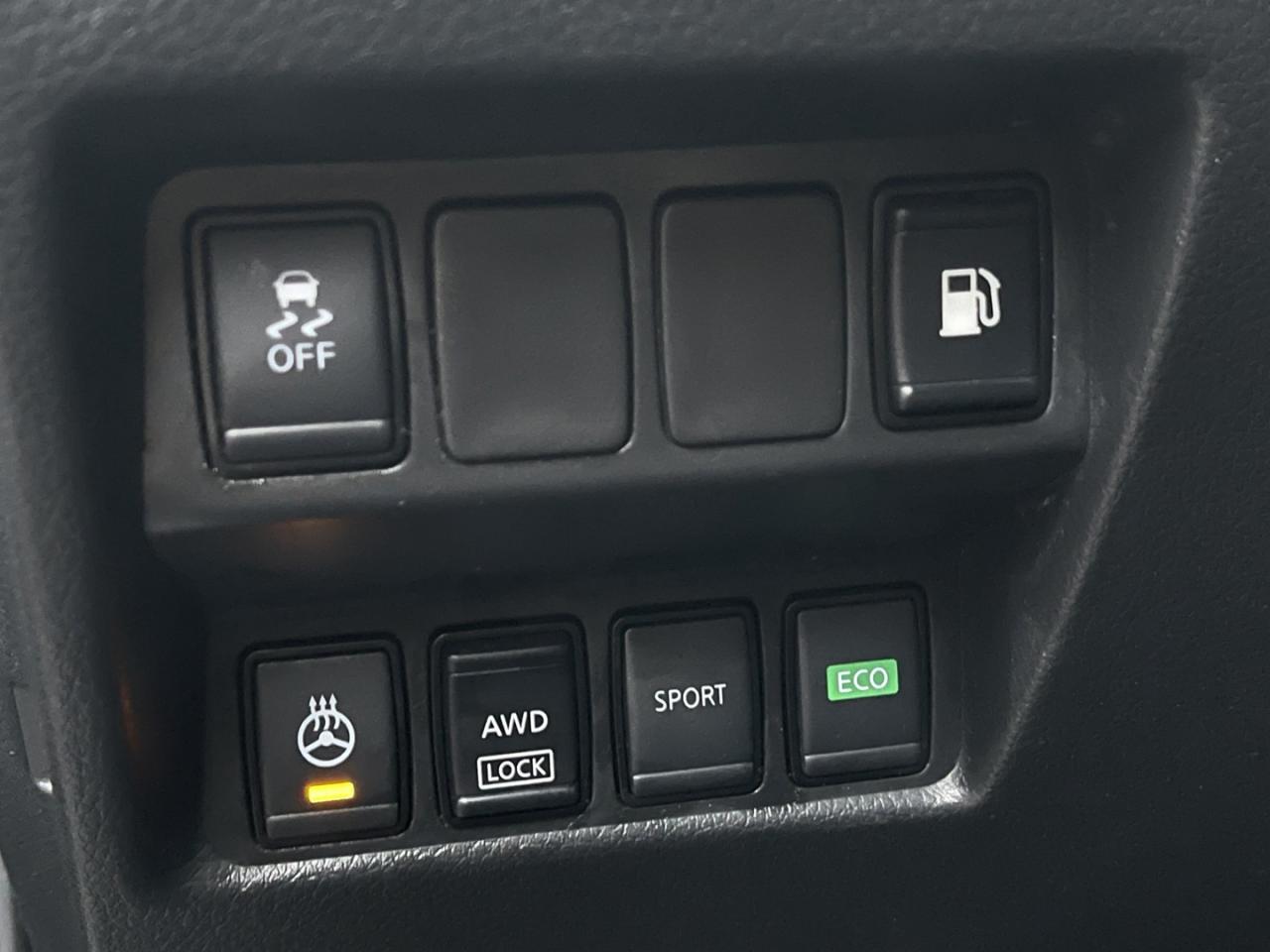 2020 Nissan Rogue Special Edition AWD   Htd Steering   Blind Spot Photo