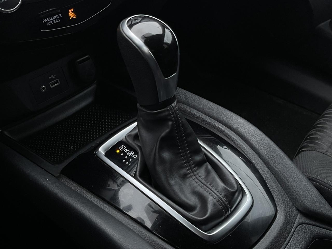 2020 Nissan Rogue Special Edition AWD   Htd Steering   Blind Spot Photo