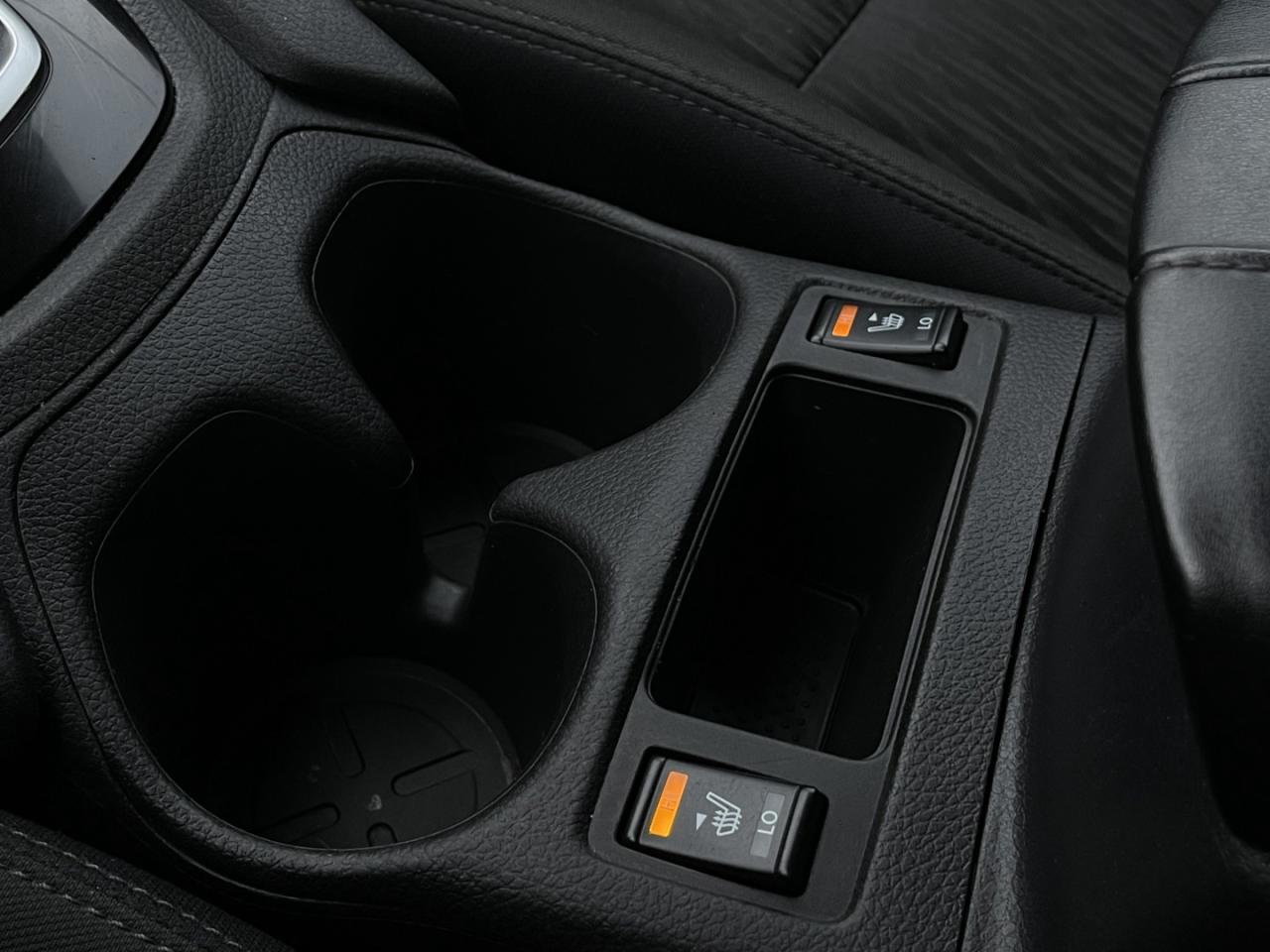 2020 Nissan Rogue Special Edition AWD   Htd Steering   Blind Spot Photo