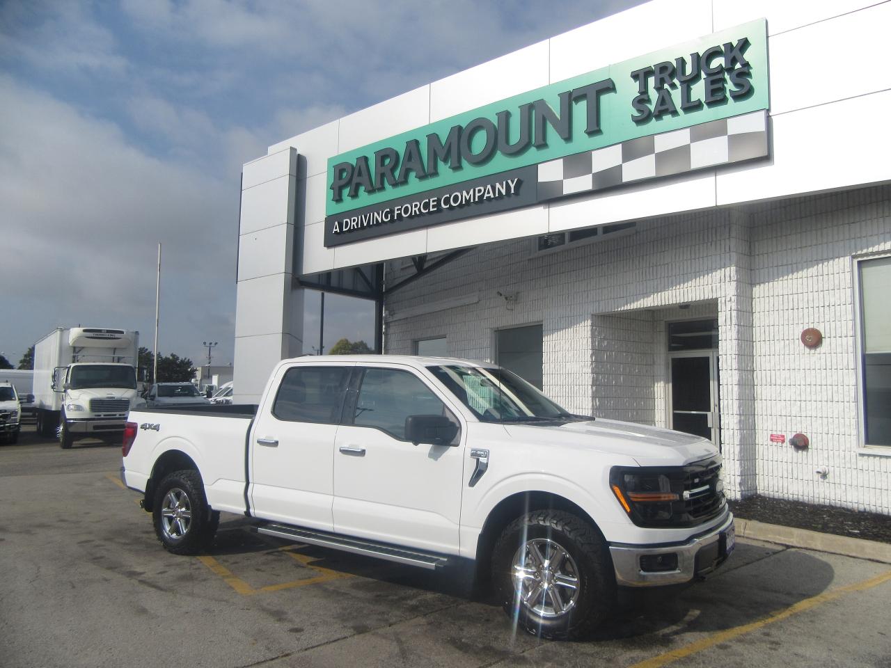 2024 Ford F-150 CREW CAB 4X4 6.5FT BOX XLT PACKAGE Photo0