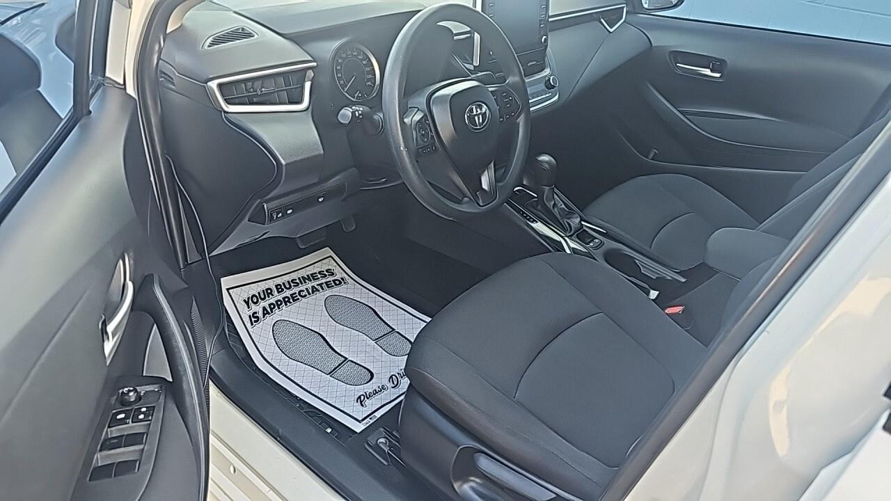 2020 Toyota Corolla 4dr Sedan LEAuto/Blind Spot Alert/Warning/Rear Vi Photo