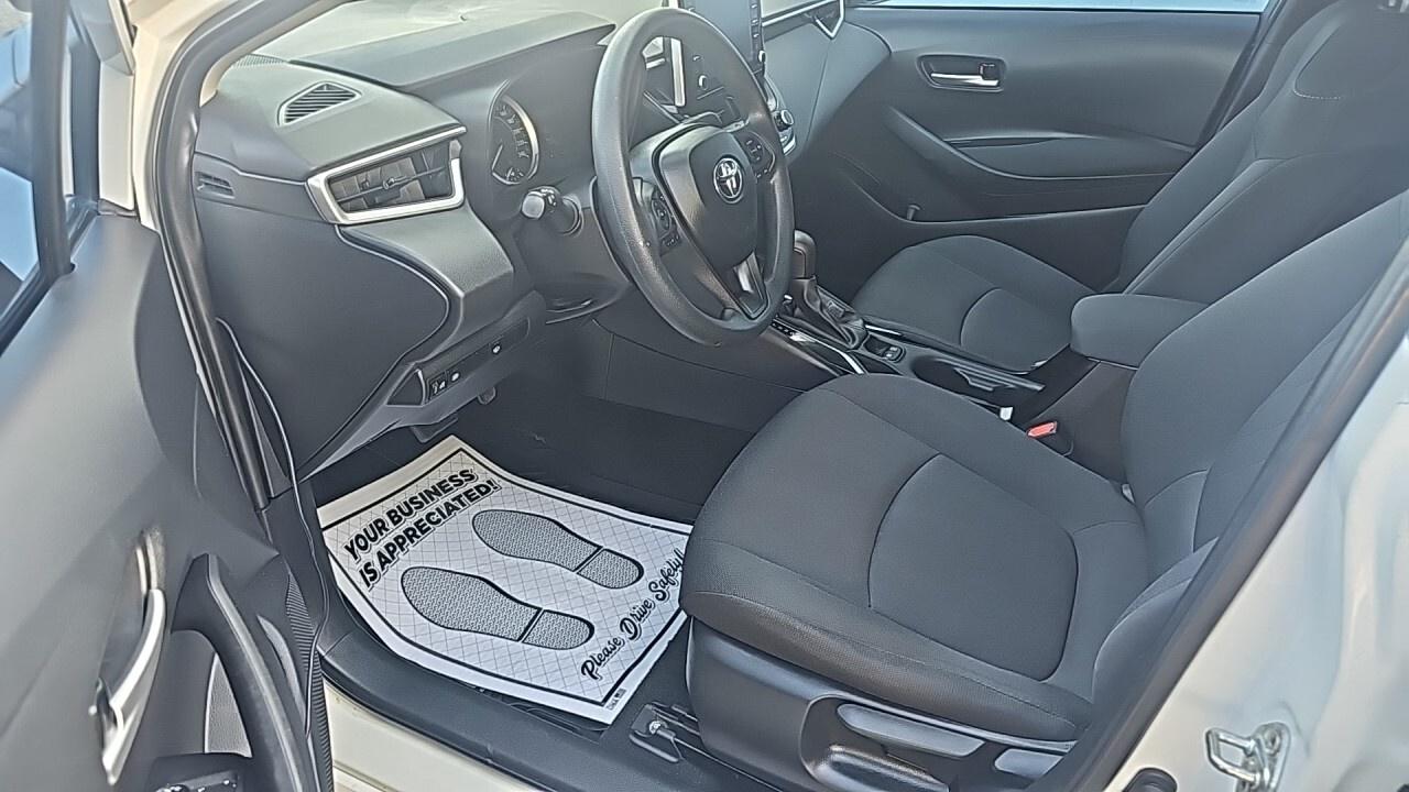 2020 Toyota Corolla 4dr Sedan LEAuto/Blind Spot Alert/Warning/Rear Vi Photo