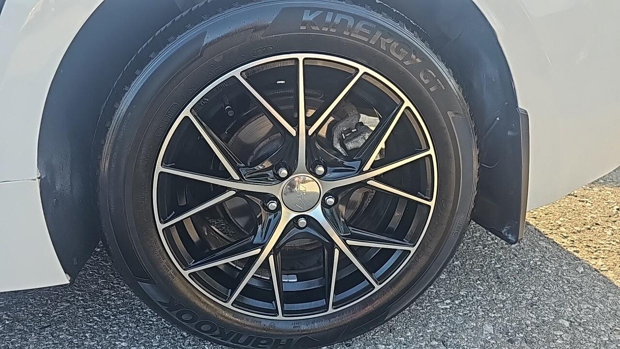 2020 Toyota Corolla 4dr Sedan LEAuto/Blind Spot Alert/Warning/Rear Vi Photo