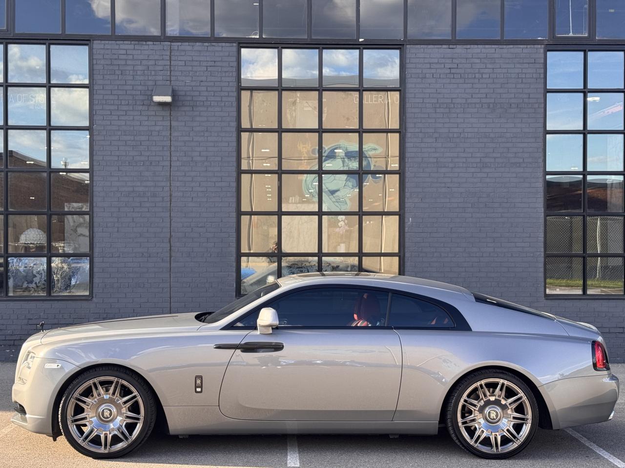2019 Rolls-Royce Wraith Coupe Photo3