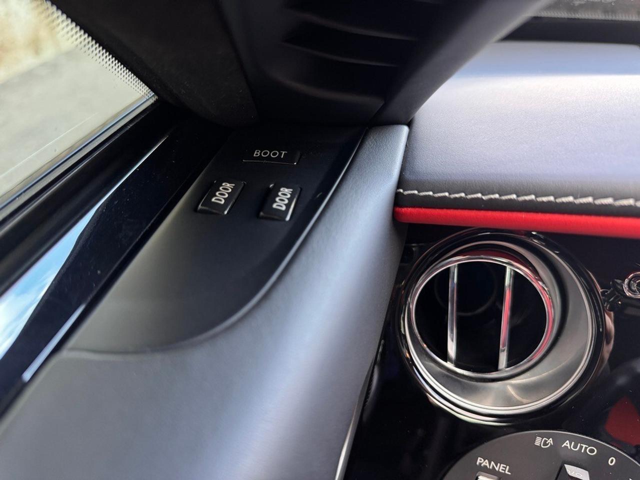 2019 Rolls-Royce Wraith Coupe Photo