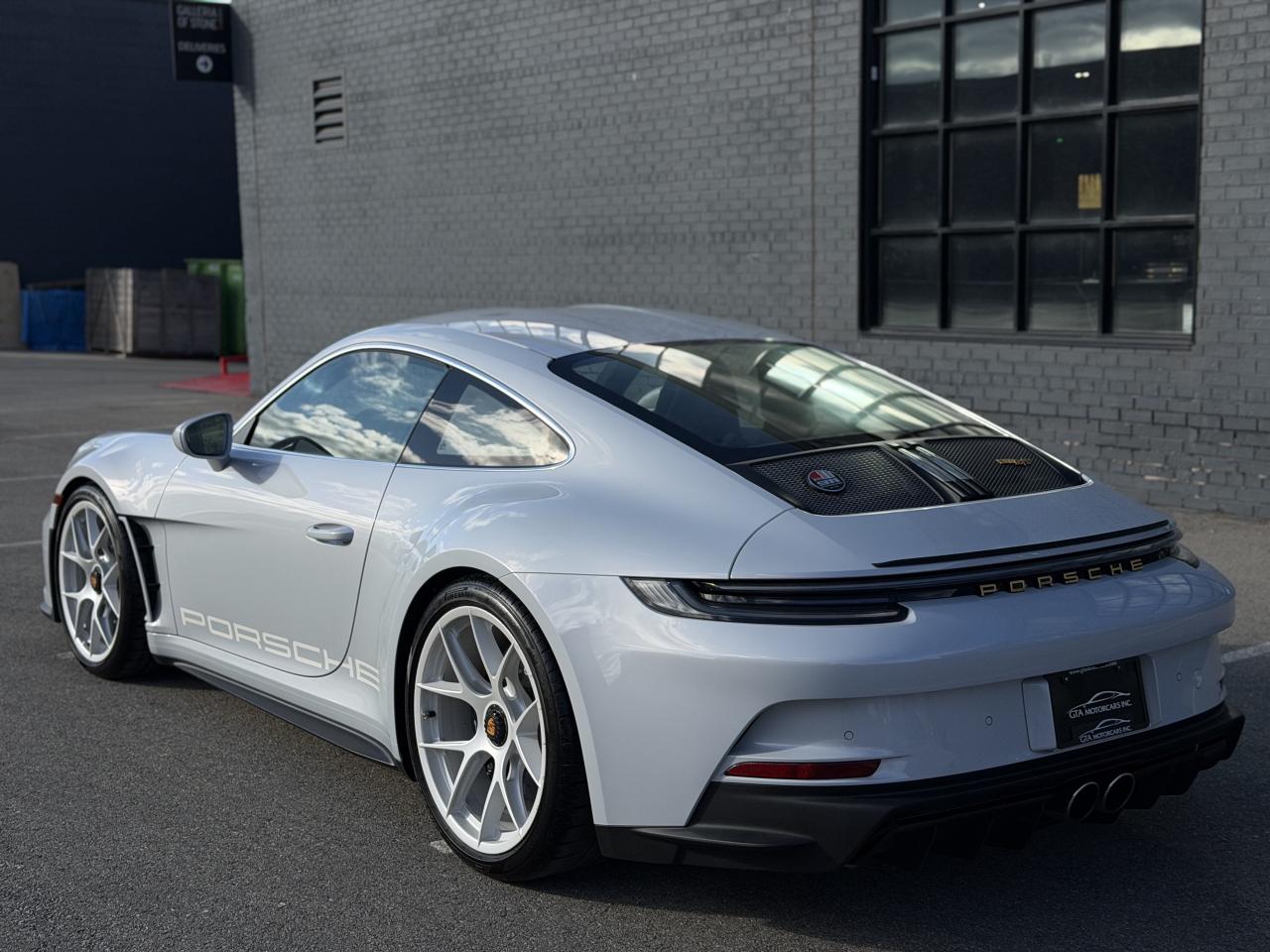 2024 Porsche 911 S-T Coupe Photo