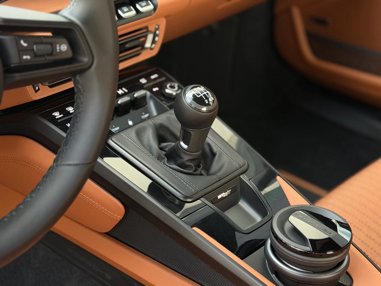 2024 Porsche 911 S-T Coupe Photo