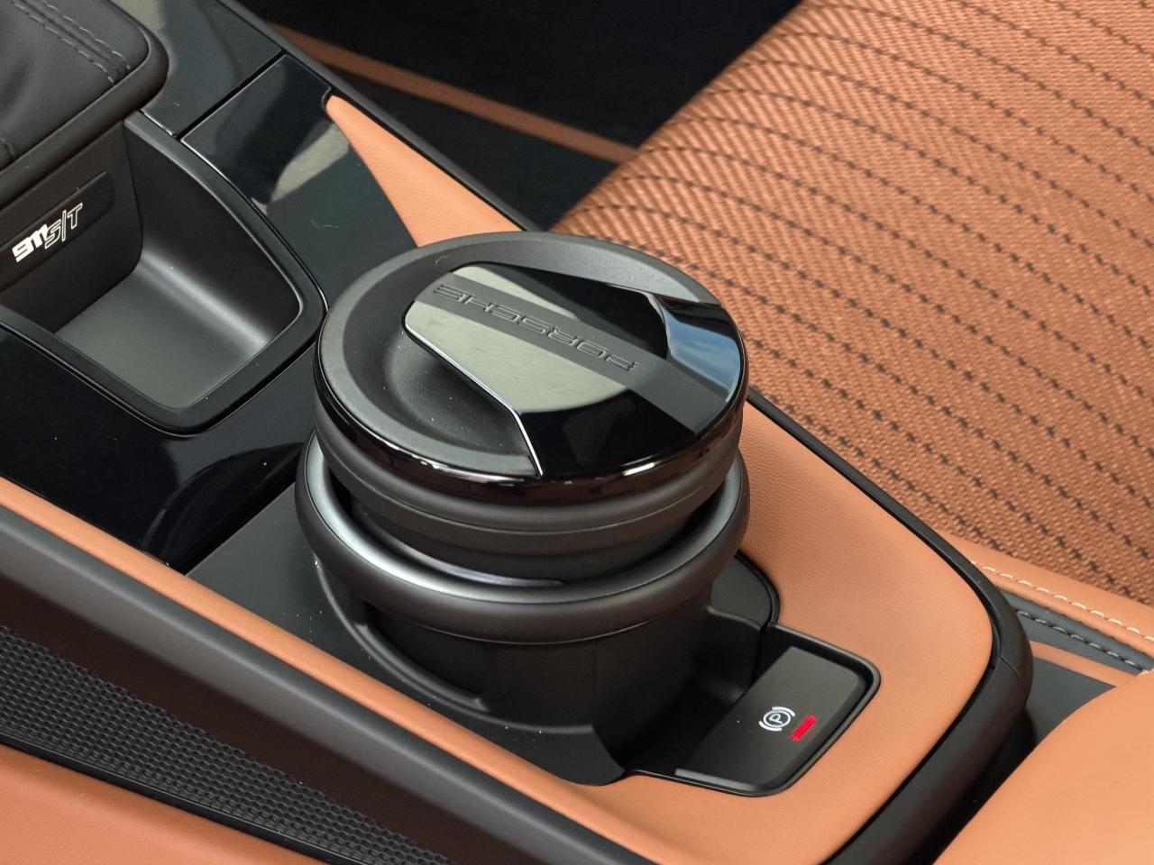 2024 Porsche 911 S-T Coupe Photo