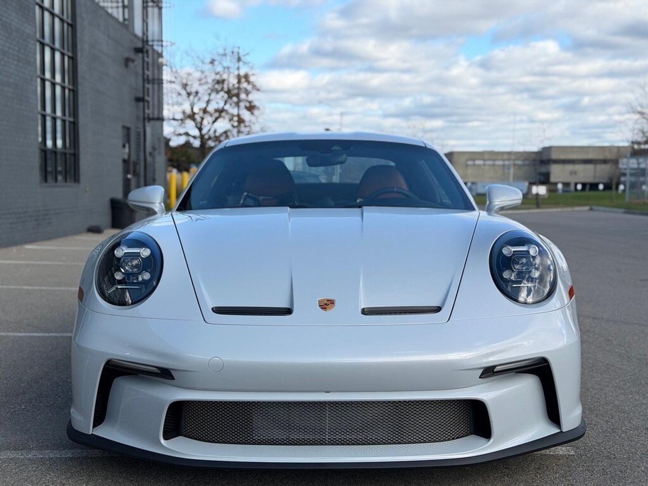 2024 Porsche 911 S-T Coupe Photo