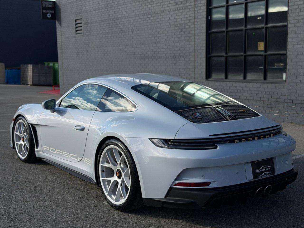 2024 Porsche 911 S-T Coupe Photo