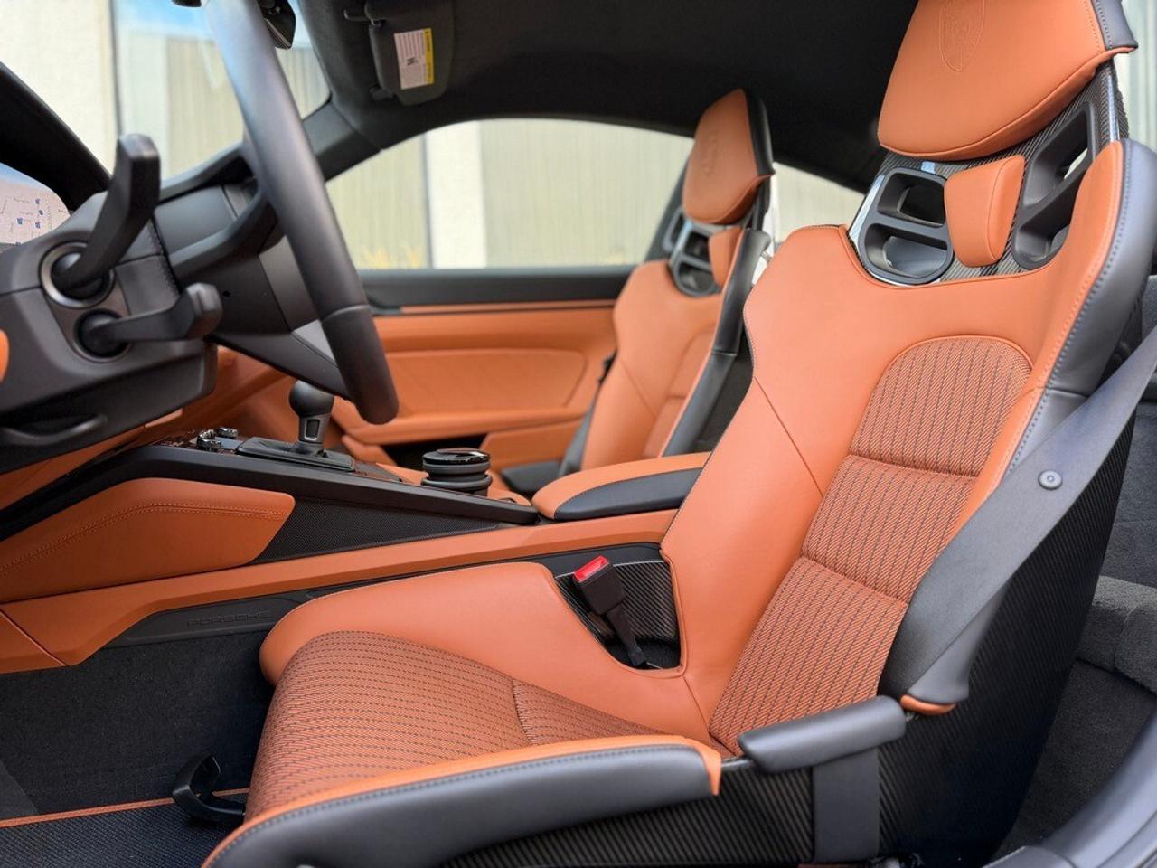 2024 Porsche 911 S-T Coupe Photo