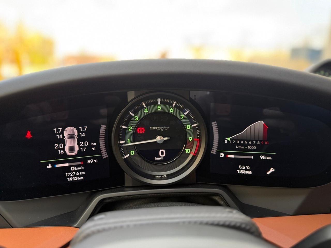 2024 Porsche 911 S-T Coupe Photo