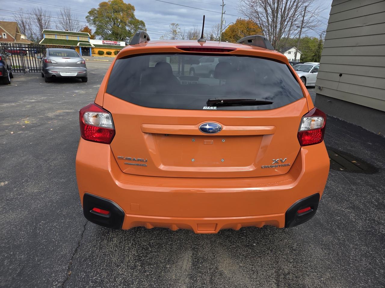 2015 Subaru XV Crosstrek 5dr Auto, 2.0i w/Touring Pkg, Drives Great! Photo