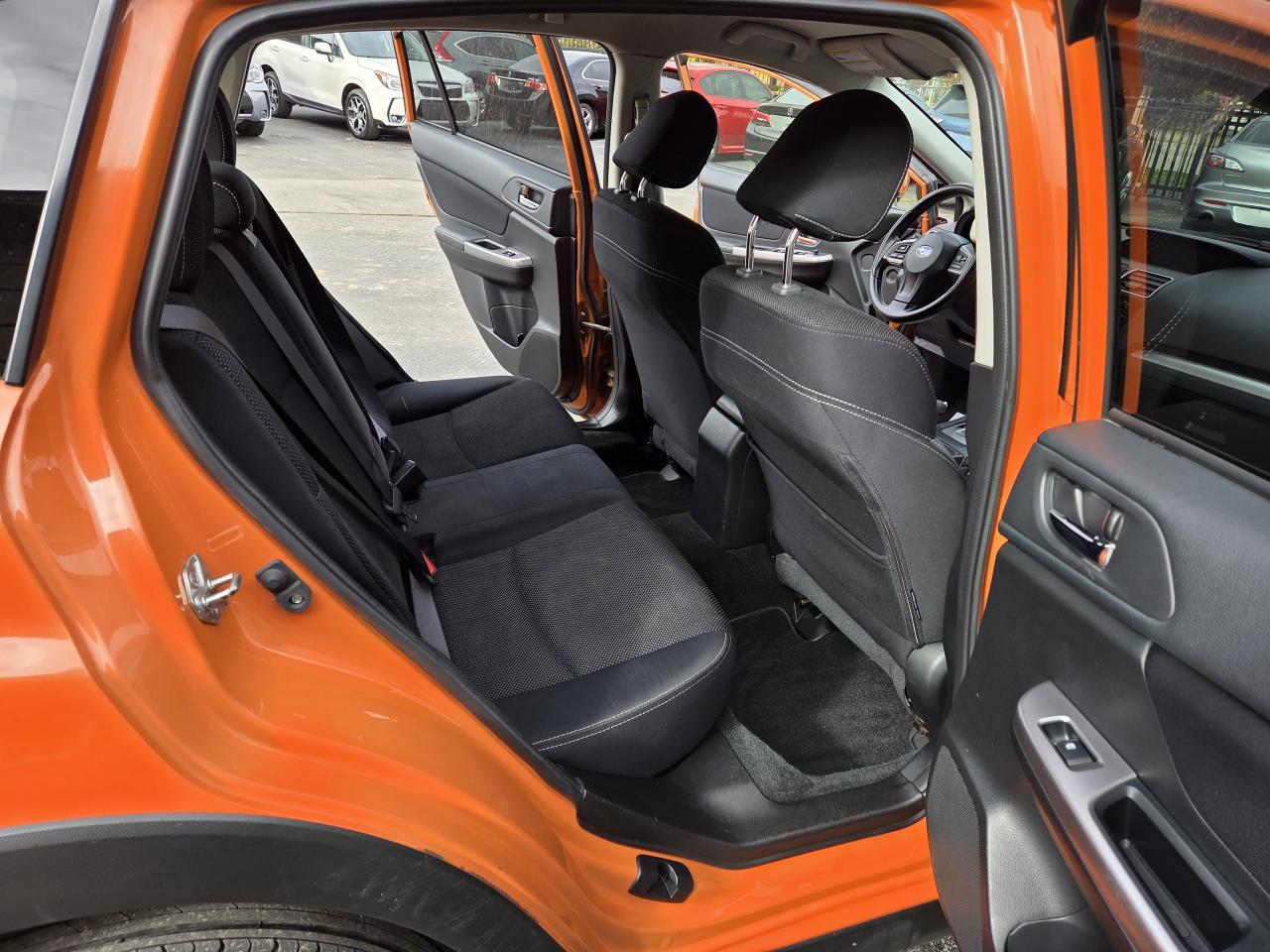 2015 Subaru XV Crosstrek 5dr Auto, 2.0i w/Touring Pkg, Drives Great! Photo