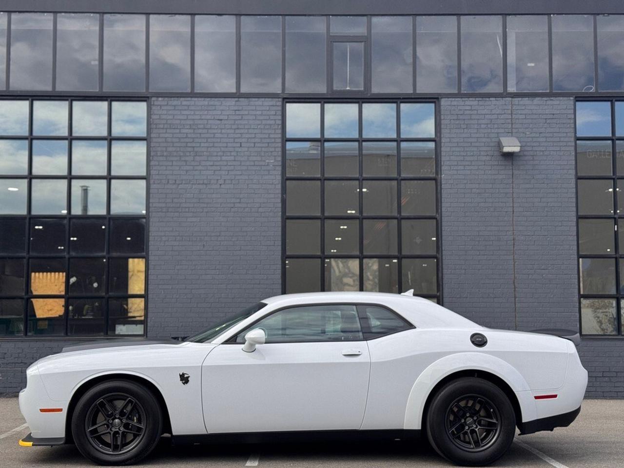 2023 Dodge Challenger SRT DEMON 170  WIDEBODY  RWD Photo2