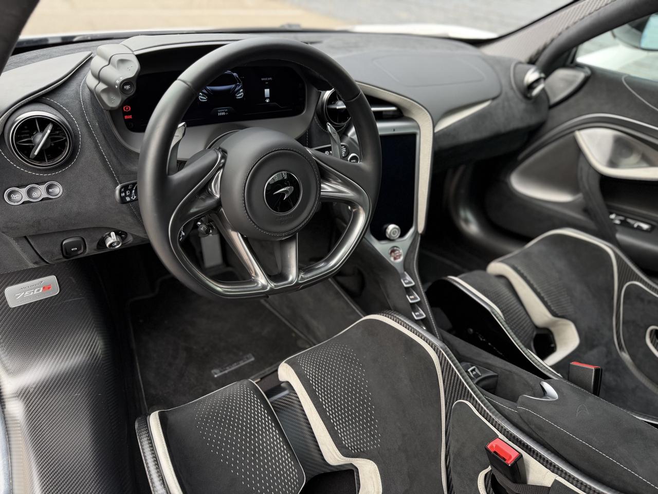 2024 McLaren 750S  Photo