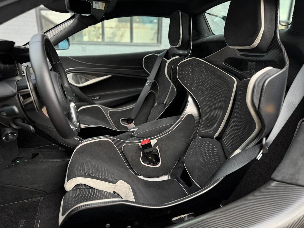 2024 McLaren 750S Spider Photo