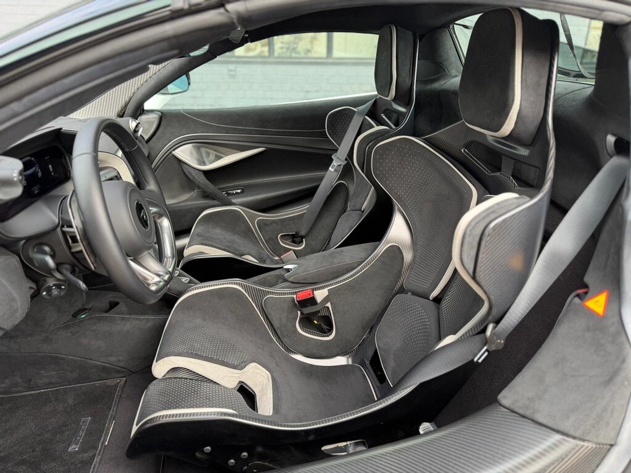 2024 McLaren 750S Spider Photo