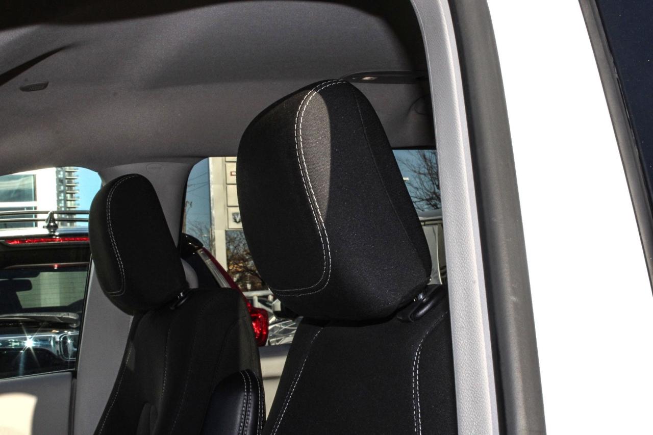 2023 Chrysler Grand Caravan SXT 2WD  SiriusXM BkpCam Photo