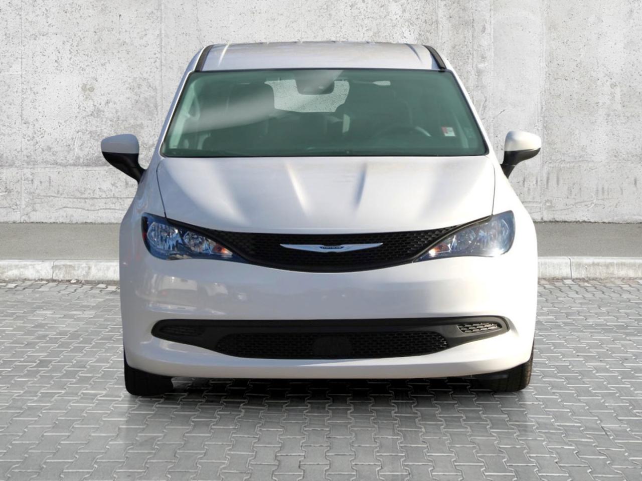 2023 Chrysler Grand Caravan SXT 2WD  SiriusXM BkpCam Photo