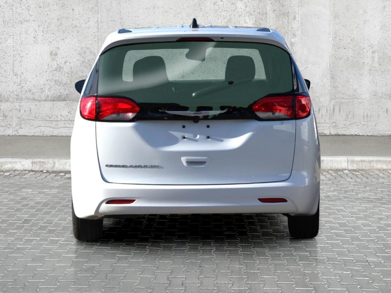 2023 Chrysler Grand Caravan SXT 2WD  SiriusXM BkpCam Photo