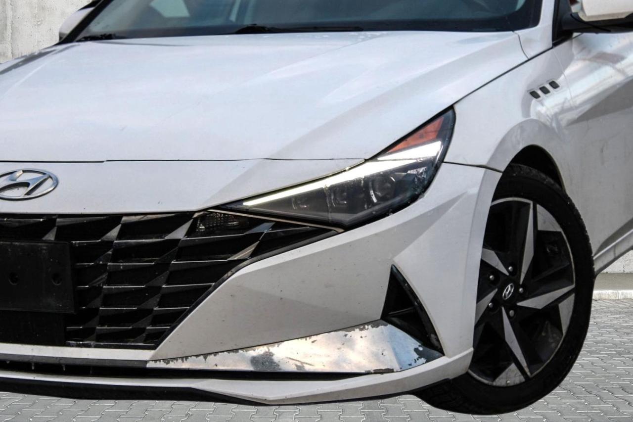 2021 Hyundai Elantra Ultimate Tech IVT Photo
