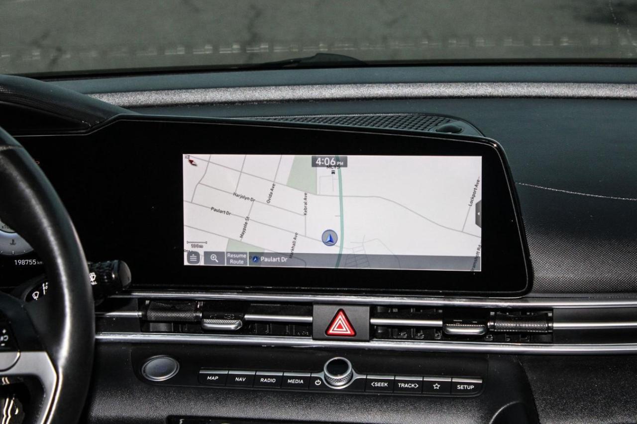 2021 Hyundai Elantra Ultimate Tech IVT Photo