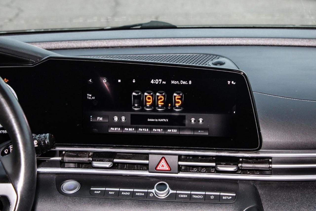 2021 Hyundai Elantra Ultimate Tech IVT Photo