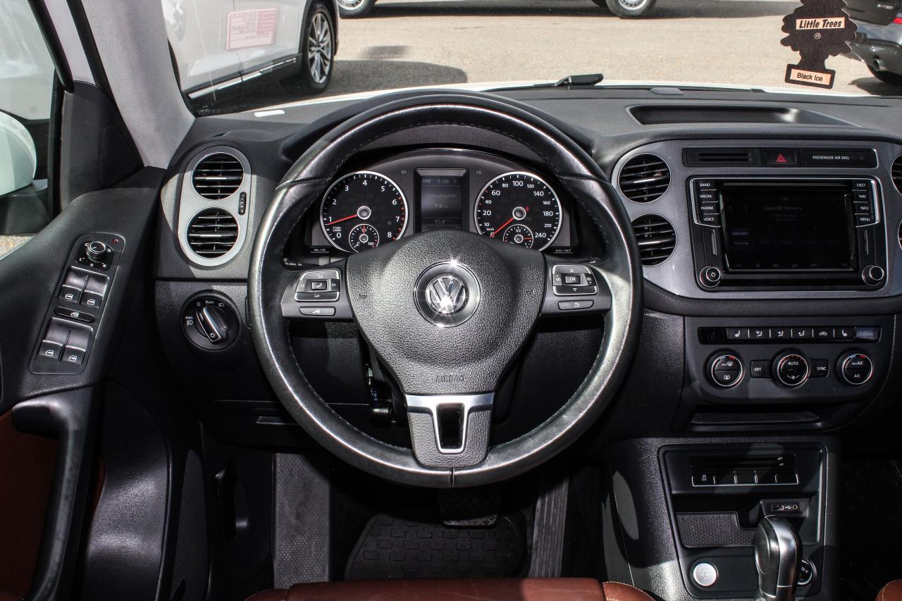 2017 Volkswagen Tiguan 4MOTION Highline  Gps BkpCam HtdSeats SiriusXM Photo