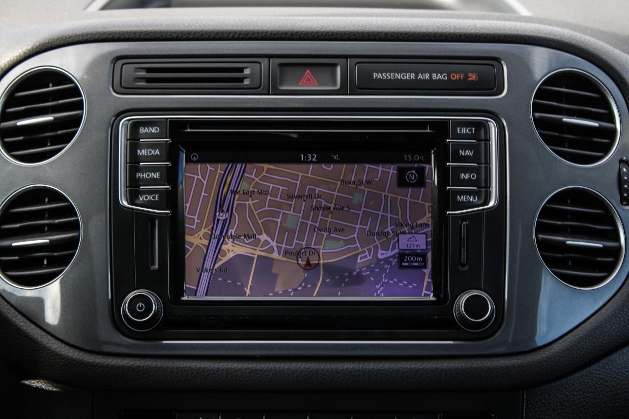 2017 Volkswagen Tiguan 4MOTION Highline  Gps BkpCam HtdSeats SiriusXM Photo