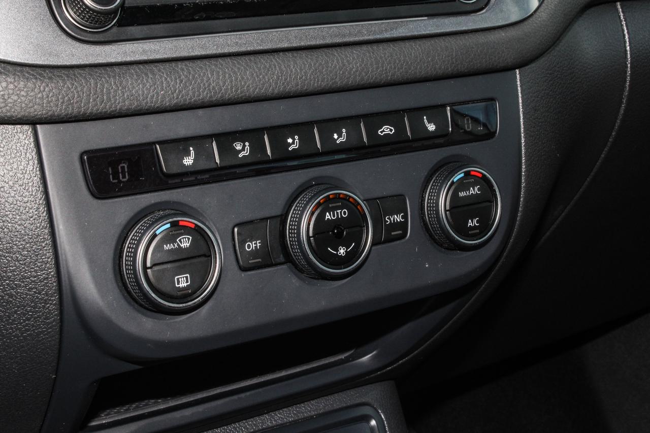 2017 Volkswagen Tiguan 4MOTION Highline  Gps BkpCam HtdSeats SiriusXM Photo