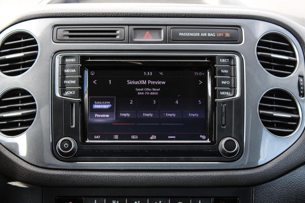 2017 Volkswagen Tiguan 4MOTION Highline  Gps BkpCam HtdSeats SiriusXM Photo