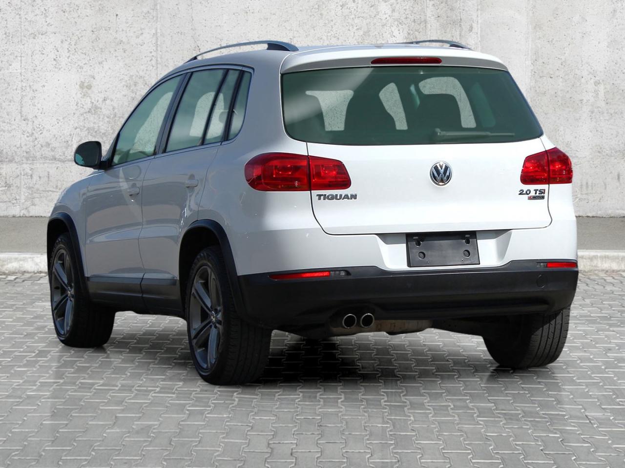 2017 Volkswagen Tiguan 4MOTION Highline  Gps BkpCam HtdSeats SiriusXM Photo3