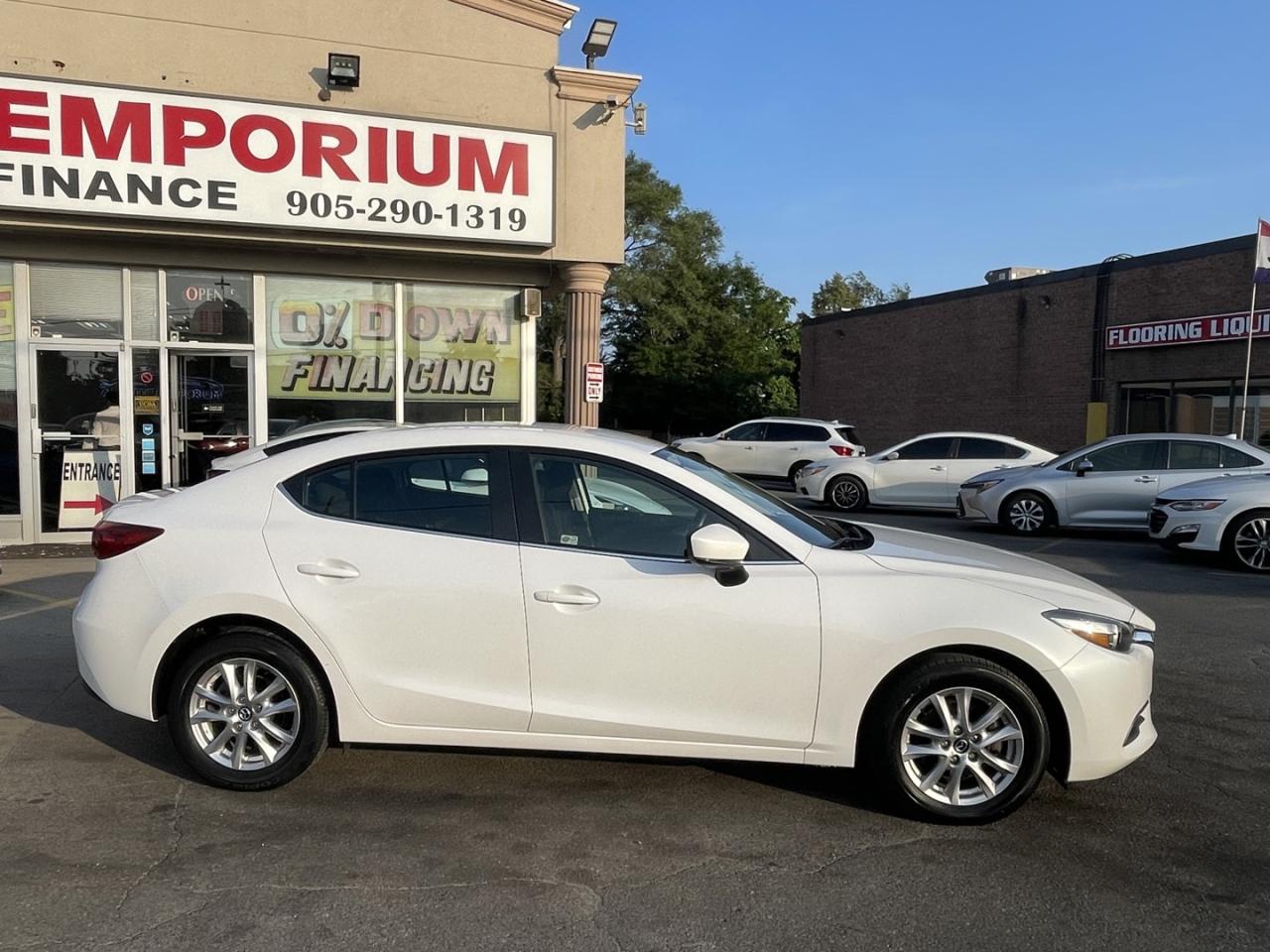 2018 Mazda MAZDA3 GS Pearl White Htd Seats / Push Start / Htd Steeri Photo